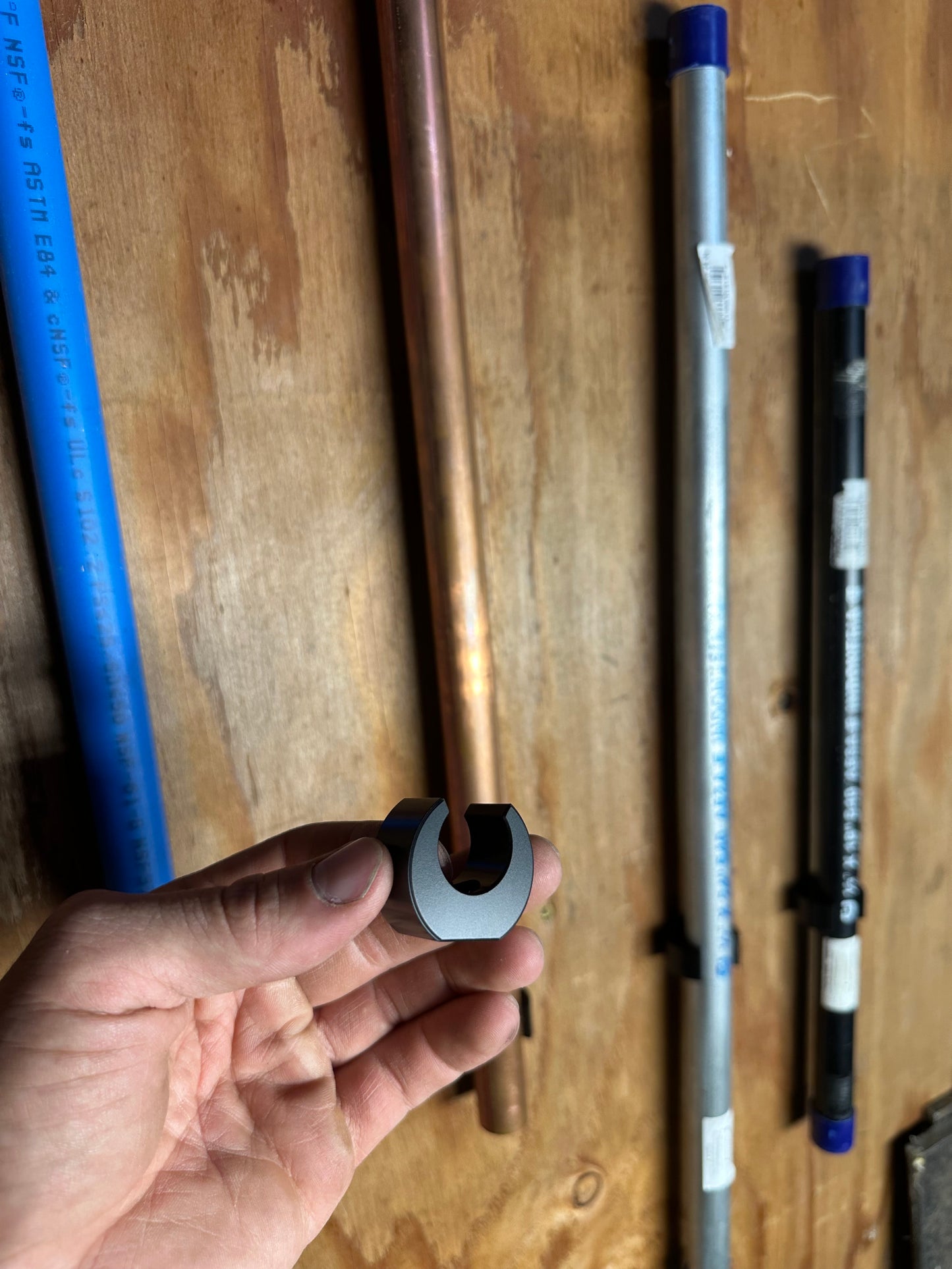 3/4" PEX Tubing Retaining Clips